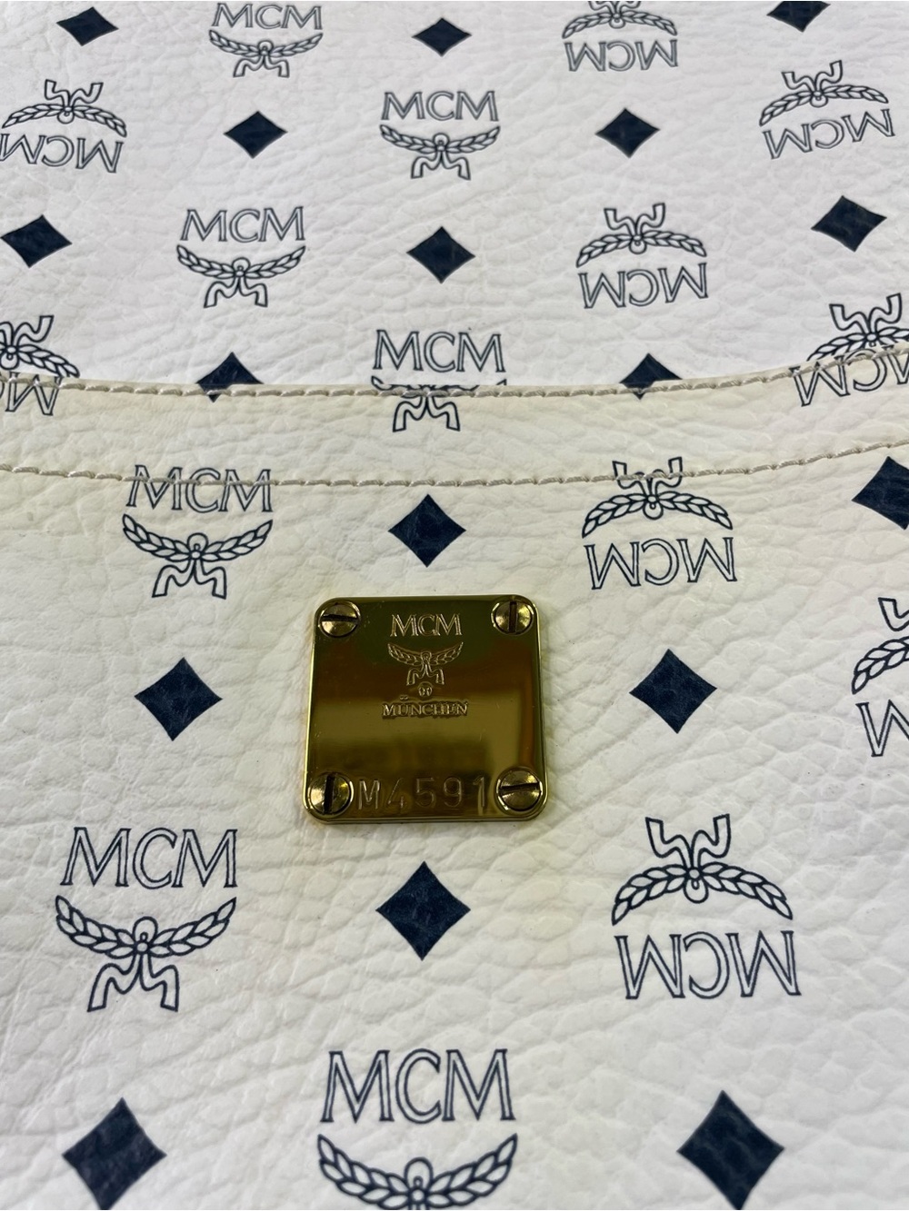 MCM White Logo Canvas Tote - Picture 6 of 13
